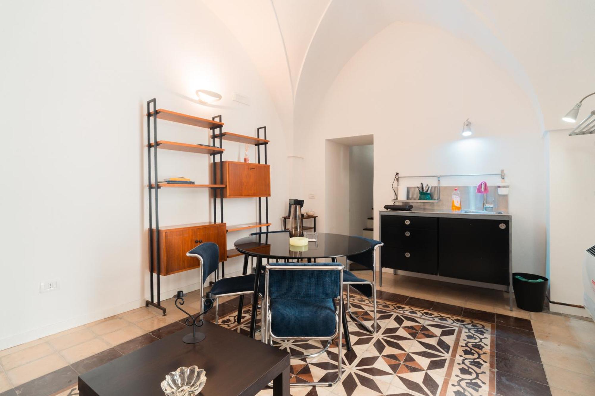 לצ'ה Donna Cristina Historic Apartment מראה חיצוני תמונה