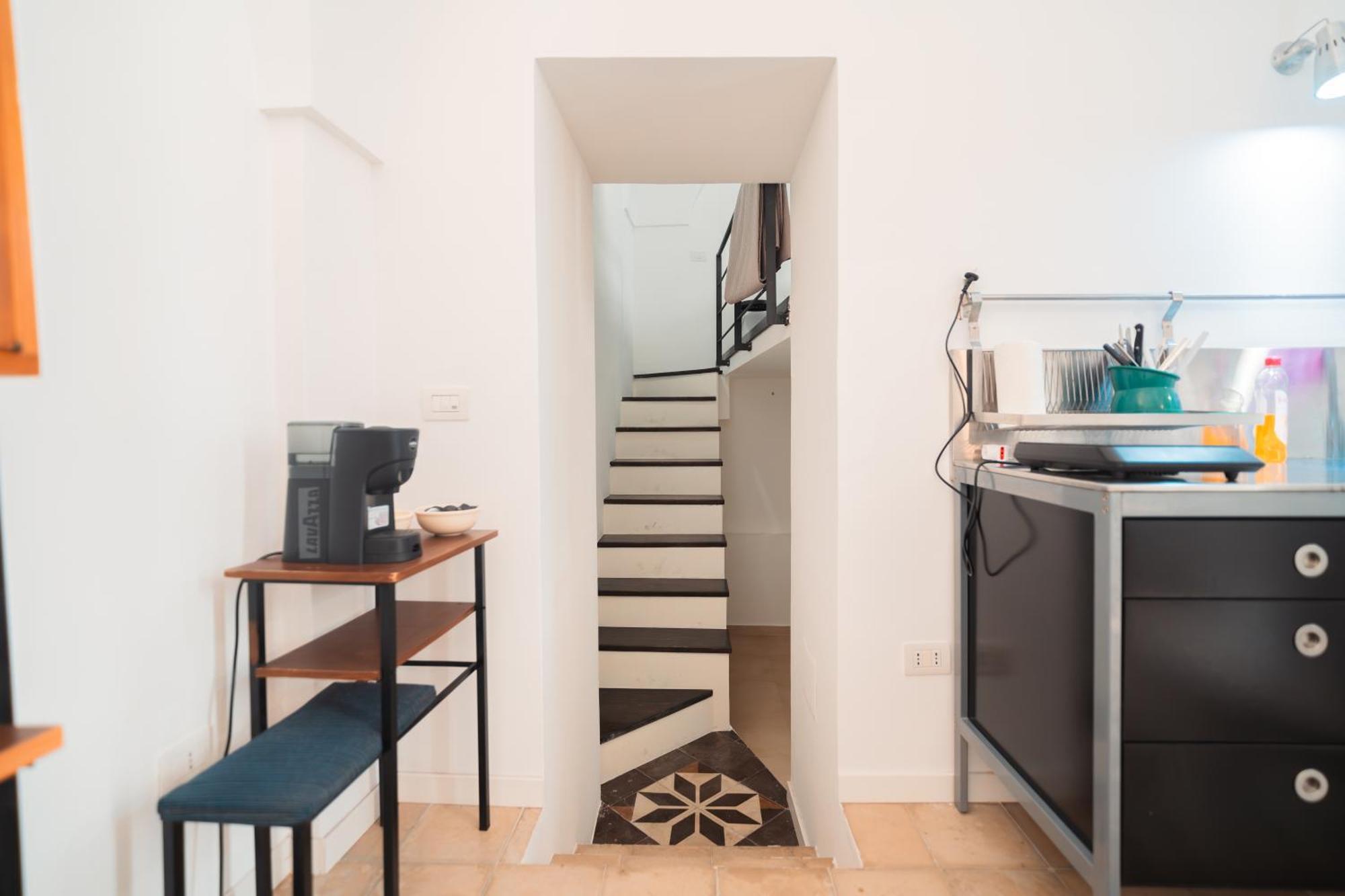 לצ'ה Donna Cristina Historic Apartment מראה חיצוני תמונה